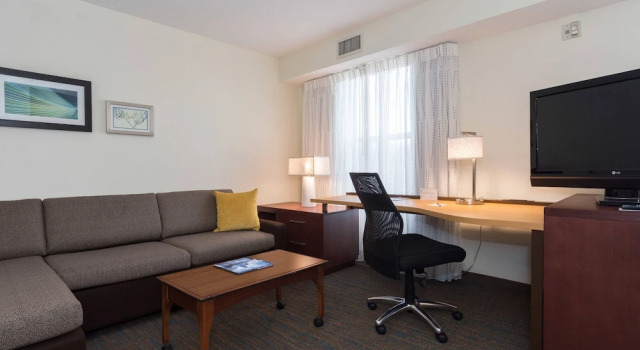 Двухместный люкс с 2 комнатами Residence Inn by Marriott Lake Norman