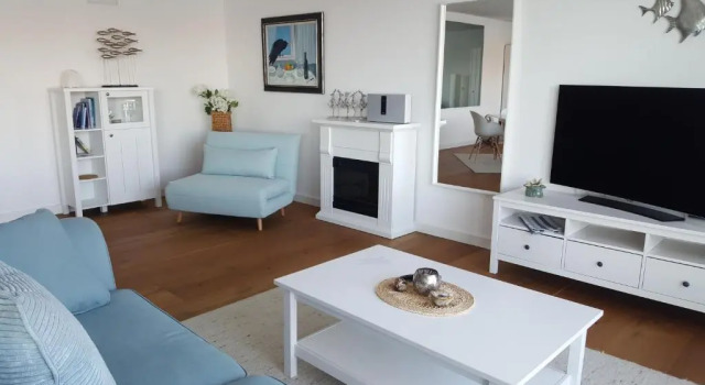 Loft 5 - Urlaub direkt an der Förde, Забронировать Отель Фленсбург земля Шлезвиг-Гольштейн, рядом с Фантомента