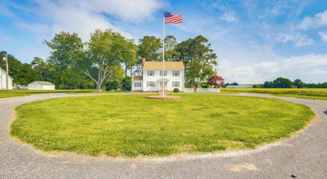 Коттедж Updated Cape Charles Home ~ 2 Mi to Beachfront!