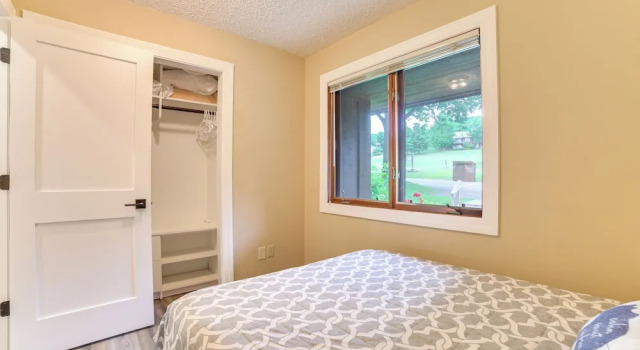 Bellaire Ski Condo: 1 Mi to Summit Mountain!, Rezerwuj Apartament Bellaire Michigan