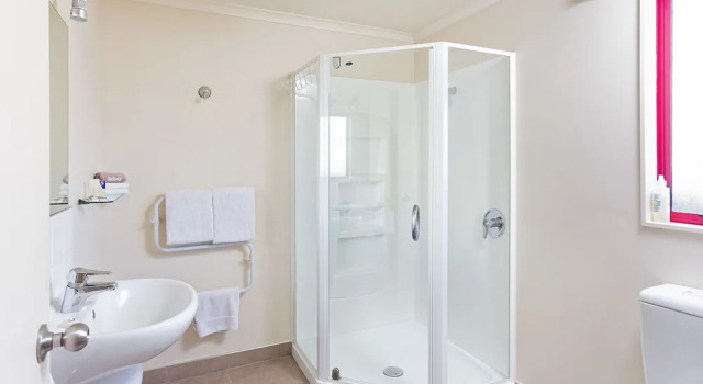 Люкс с 3 комнатами BKs Rotorua Motor Lodge