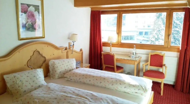 Двухместный номер Standard Hotel Cresta