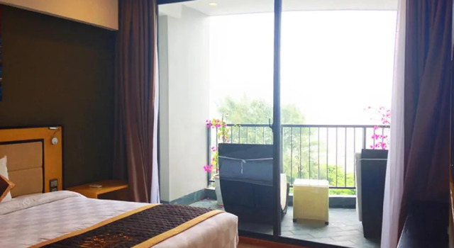 Люкс Premium с видом на море Dragon Sea Sam Son Hotel