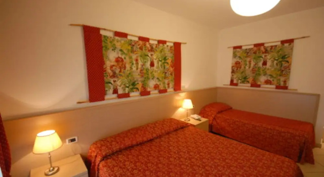 Cozy Hideaway in the Heart of Bibione, Prenota Appartamento Hotel a Veneto con parcheggio, Parcheggio