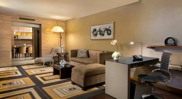 Hilton Beijing Wangfujing, Забронировать Отель Дунчэн Пекин, рядом с Meridian Gate