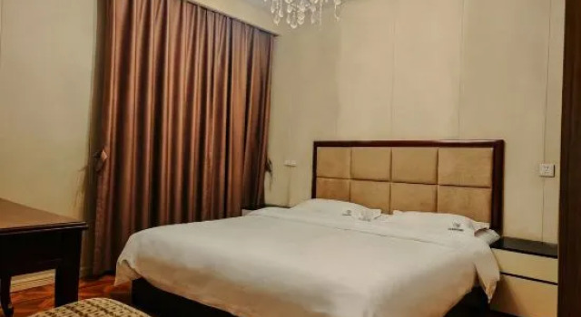 Люкс с 2 комнатами Qingcheng mountain Sanfenmu hotel