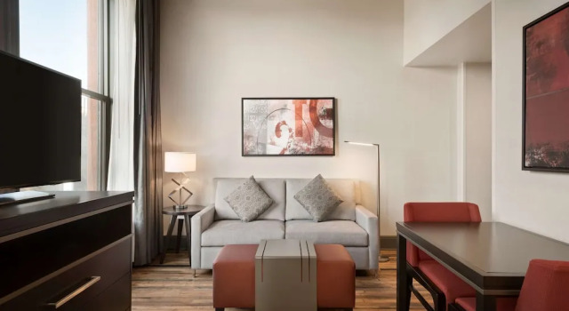 Люкс c 1 комнатой Homewood Suites By Hilton Milwaukee Downtown