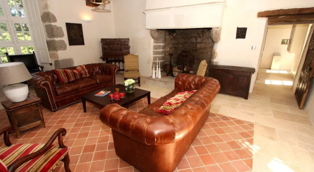 Le Gîte du Vieux Château, Réserver Hôtel Poiroux France