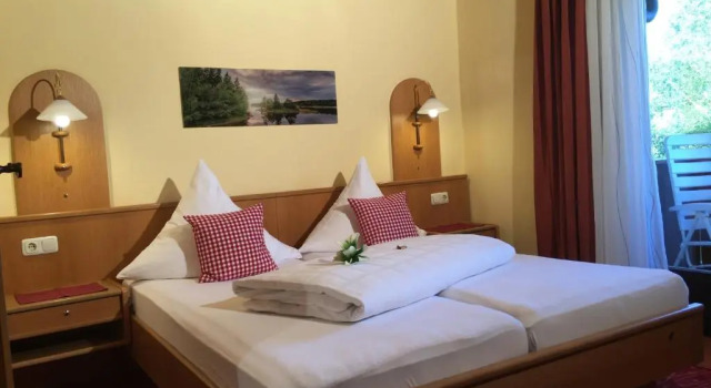Standart çift kişilik oda Arberblick