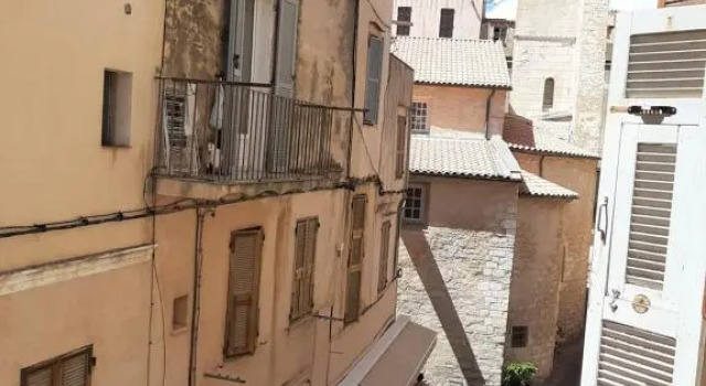 Petit Appart Douillet au Cœur de la Haute-ville, Varaa Huoneisto Bonifacio 