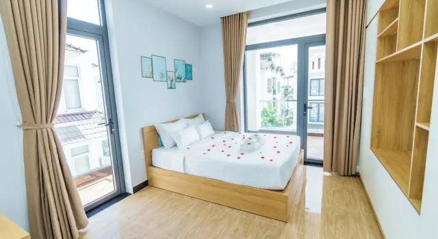 Студия Deluxe с балконом HomyPlus Apartment