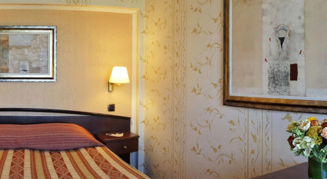 Студия Standard Capitol Hotel