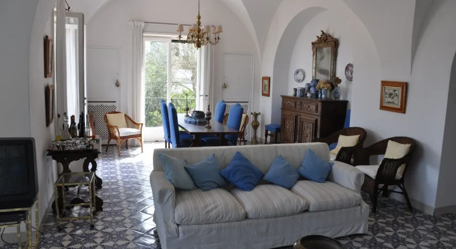 Villa Shangri La Capri, Book Villa Hotels in Capri with Parking, Parking