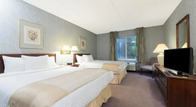 Ramada Hotel & Conference Center, 预订 酒店 阿默斯特 布法罗