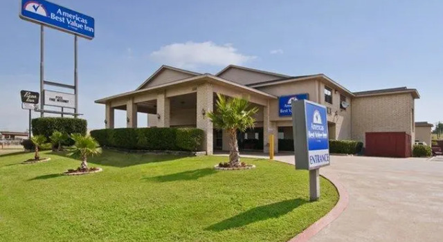 Четырёхместный номер Standard Americas Best Value Inn Midlothian