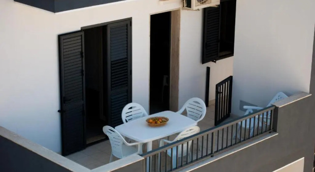 Апартаменты с 2 комнатами MareinSicilia: Appartamenti Larica