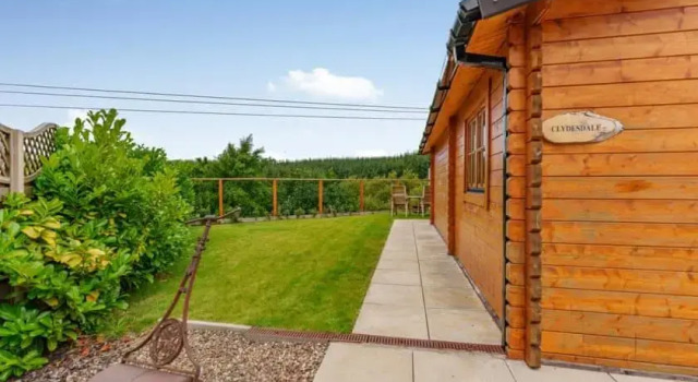 Lochinvar - Clydesdale Log Cabin with Hot Tub