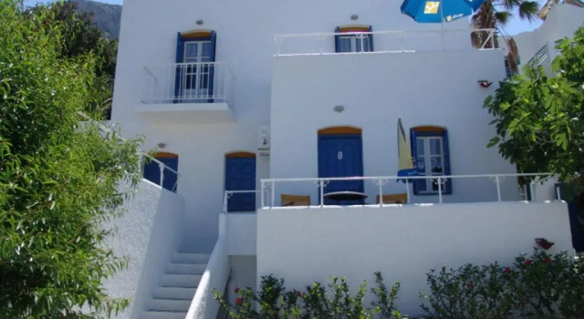 Hotel Aegean Home Studios & Apartments