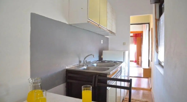 Студия Apartments Crljić