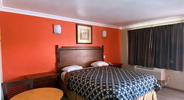 Номер Standard Downtown Motel 7