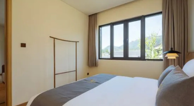 Семейный люкс Deluxe Jiuhua Mountain Dreamlike Hotel（Jiuhua Mountain Scenic Area Store）