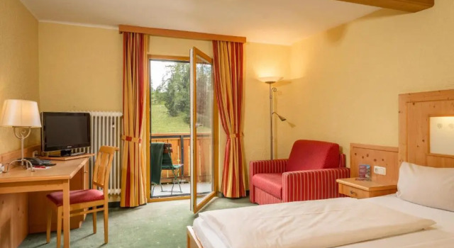 Двухместный номер Standard с балконом Hotel Hierzegger