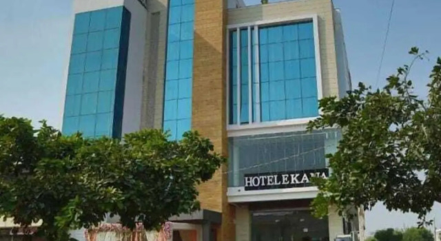 Hotel Ekana, Забронировать Отель Отели штата Раджастхана с парковкой, Парковка
