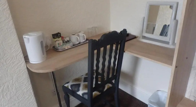 The Victoria guest house, Rezervasyon Misafirhane Merseyside otoparklı oteller, Otopark