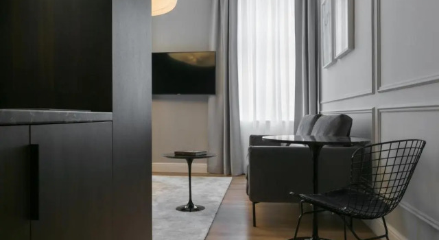 Апартаменты Bumblebee Luxury Apartments