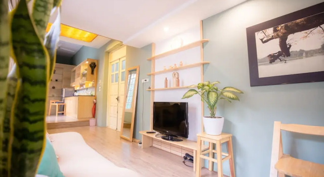 Joy House in Central Hanoi
