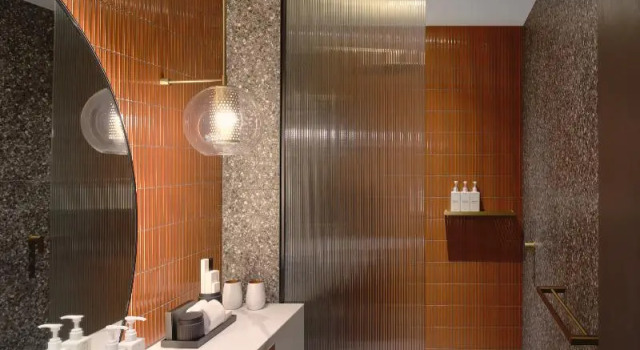 Номер Deluxe The Motley Hotel Richmond, Tapestry Collection by Hilton