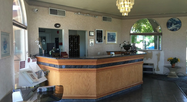 Applegate Inn, Prenota Hotel Atwater California