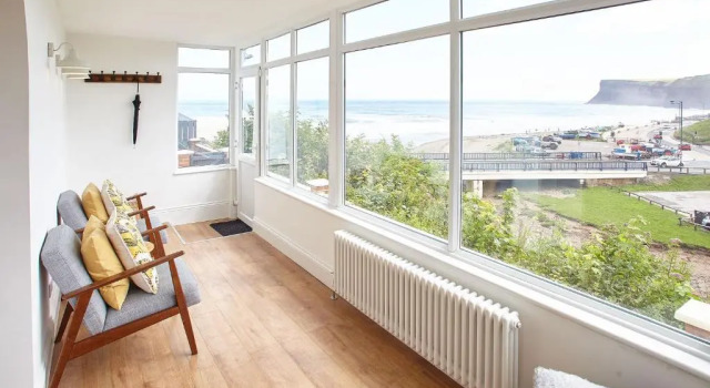 Коттедж с 3 комнатами Burnsyde Beach House