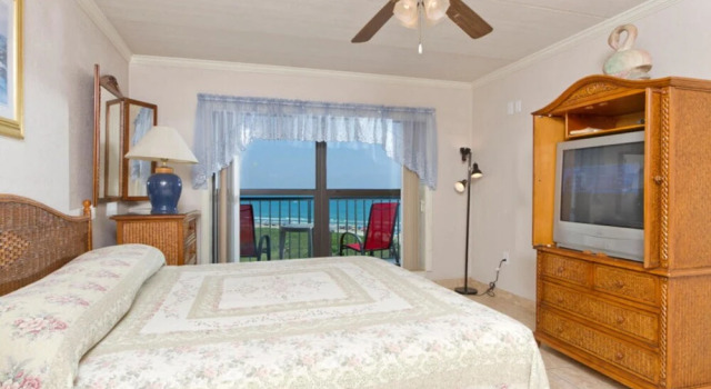 Saida IV Condominium 702