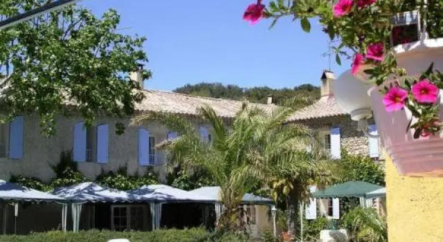 Люкс Standard Logis Hôtel La Sommellerie