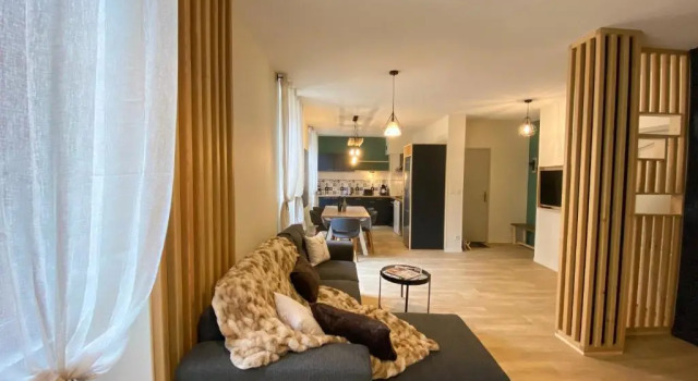 Très bel appartement T3 HYPER CENTRE ENTIEREMENT RENOVE EN 2022