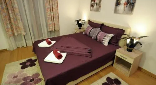 Apartments Iwa Centar