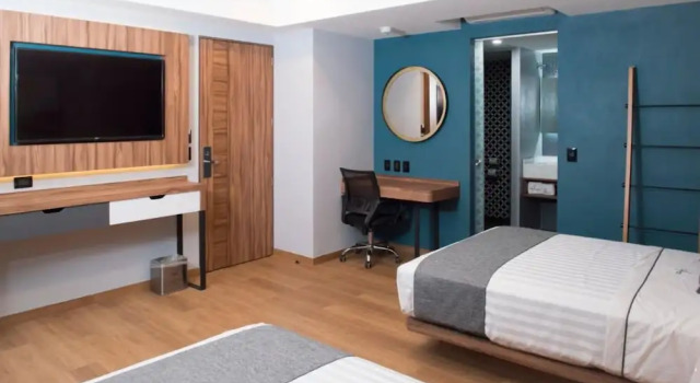 Четырёхместный номер Superior Hotel Flamencos Centro Histórico
