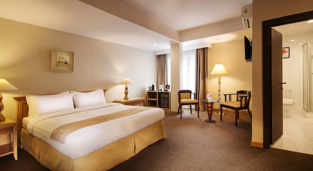Полулюкс Menumbing Heritage Hotel