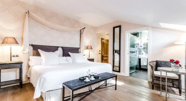 Двухместный номер Deluxe с балконом Grand Hotel Don Gregorio