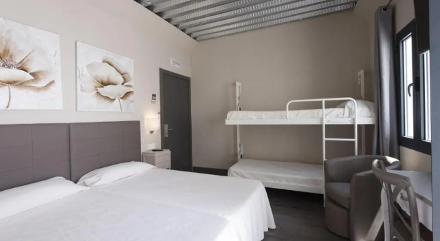 Standard Kolmen hengen huone Hostal Alfarero