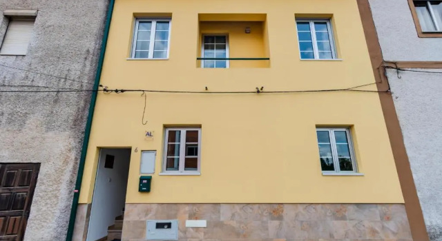 Mirasol - Casa com pátio no centro de Anadia, Rezerwuj Hotel Anadia Beira Alta