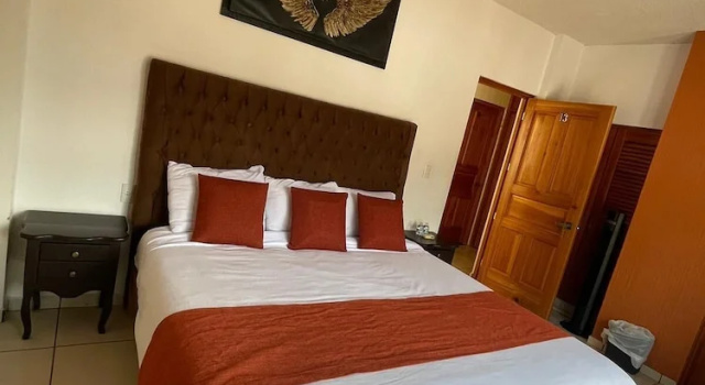 Двухместный номер Standard с балконом Hotel & Balneario Los Angeles