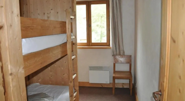 Appartement Les Deux Alpes, 4 pièces, 8 personnes - FR-1-348-174, Забронировать Апартаменты/квартира Отели Ле-дез-Альп с парковкой, рядом с Гондольный подъемник Валле Бланш, Парковка