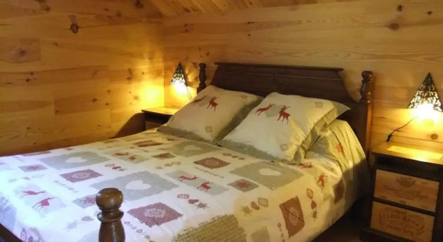Le Présent Composé, Rezerwuj Hotel Dolomieu Owernia