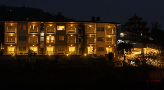Samiyog Tourist Resort, Забронировать Курортный отель Покхара провинция Гандаки-Прадеш