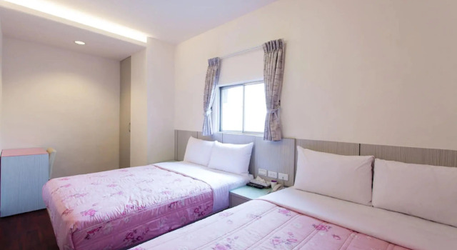 Семейный номер Standard Ruei Gung Business Hotel Kaohsiung