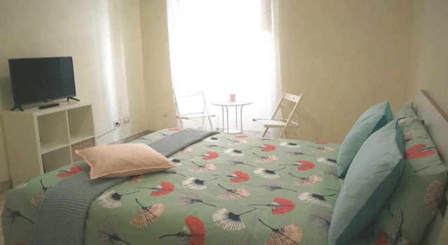 Esperimento N. 3, Prenota Hotel San Giovanni Roma
