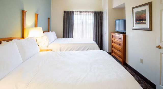 Люкс с 2 комнатами Staybridge Suites Minneapolis-Bloomington by IHG