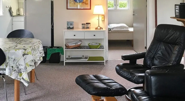 Cozy Holiday Home in Hemmet near Beach